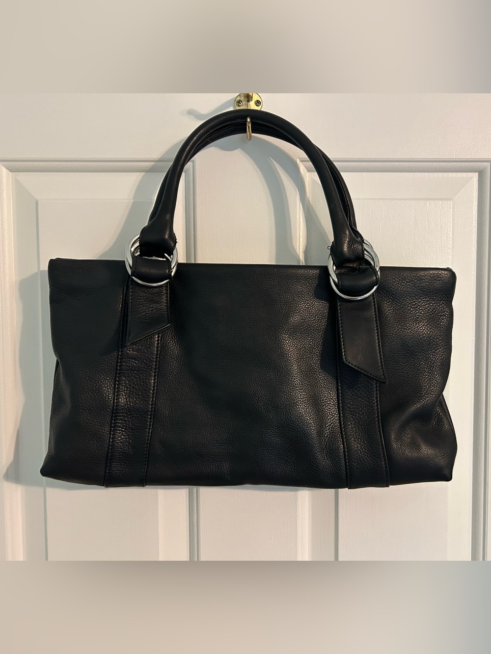 Express Black Pebble Leather Shoulder Tote Bag - Picture 4 of 11